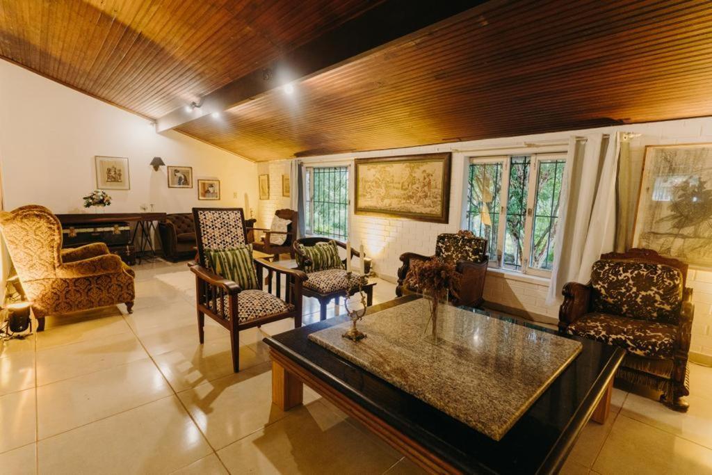 Pousada Villa Jambo Petrópolis エクステリア 写真
